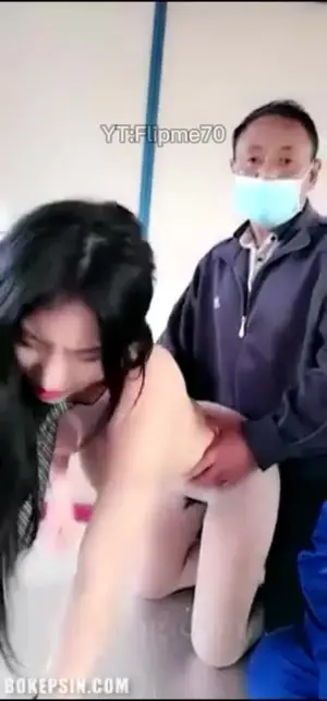 Bokep cantik gangbang prank tukang kebon Bokep cantik gangbang prank tukang kebon