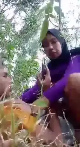 Bokep dua abg ngentot dihutan Bokep dua abg ngentot dihutan