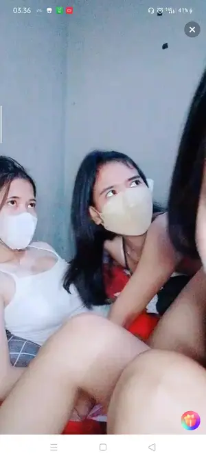 Bokep Papaya live show rame rame dgn temen2 kos Bokep Papaya live show rame rame dgn temen2 kos